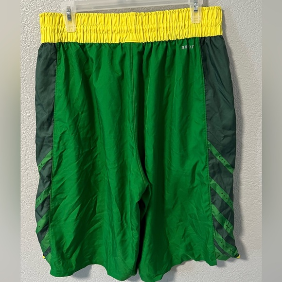 Nike Oregon Ducks Basketball shorts Xl - Picture 3 of 4